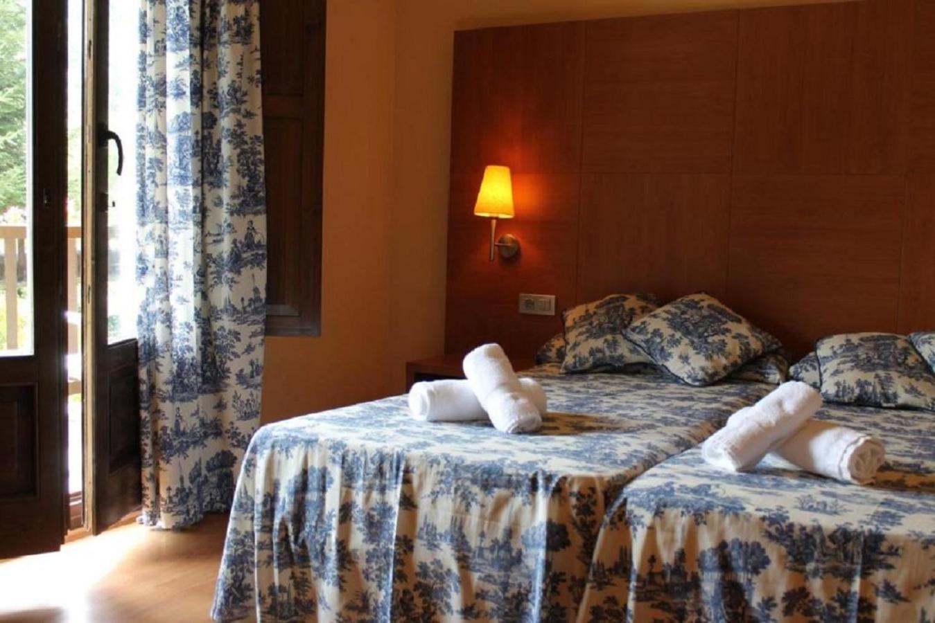 Hotel Saurat エスポット エクステリア 写真