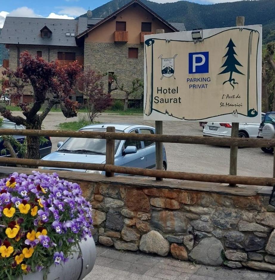 Hotel Saurat エスポット エクステリア 写真