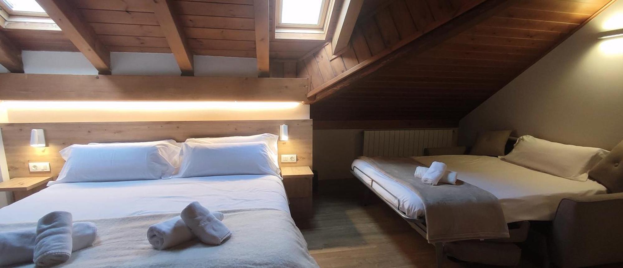 Hotel Saurat エスポット エクステリア 写真